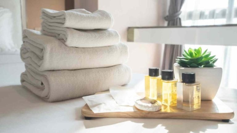 essential oils for hotel rooms